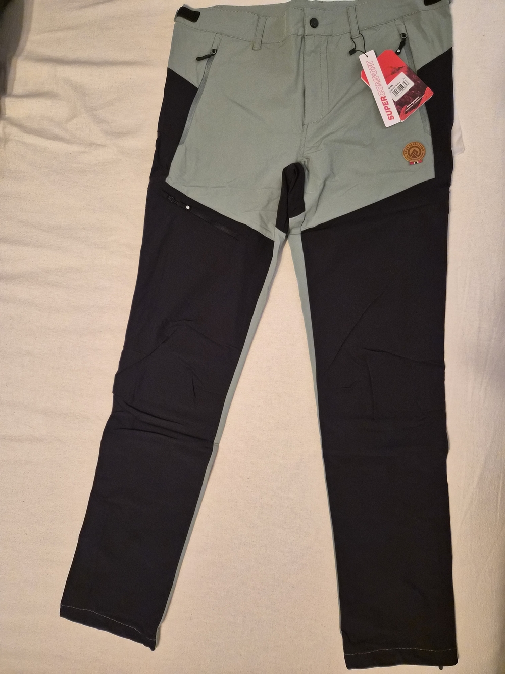 Rock Expedition Women’s Two-Tone Outdoor Stretch Hiking Pants - Sage & Black